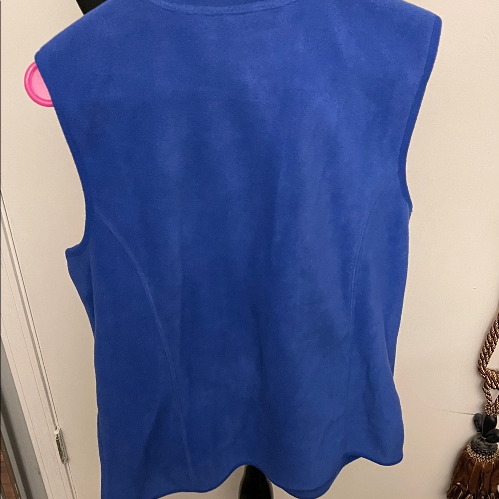 Karen Scott Vibrant Blue Fleece Vest - Picture 4 of 4